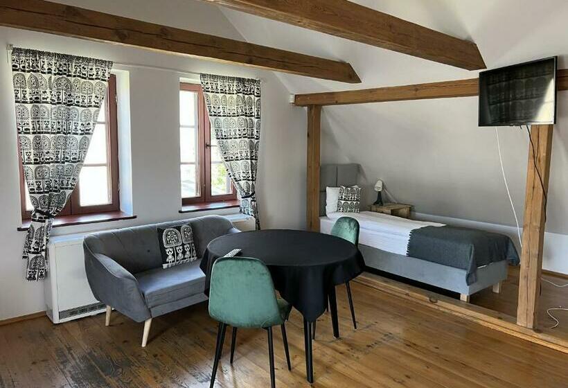 اتاق راحتی سه تخته, Hostel Folkier