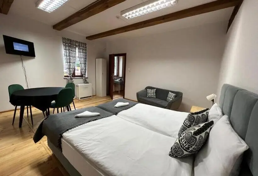 Superior-huone, Hostel Folkier