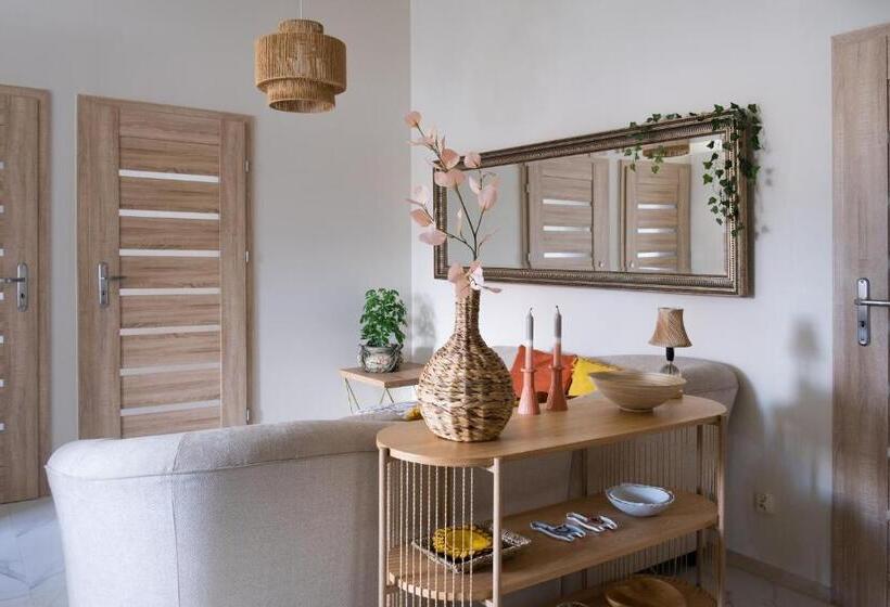 آپارتمان 3 خوابه, Agroturystyka Z Alpakami Mazury