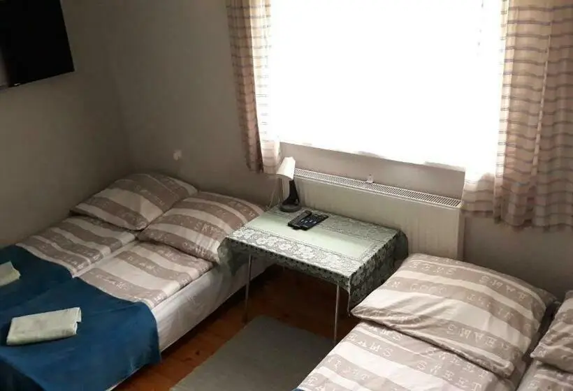 Standard Neljän Hengen Huone, Agroturystyka U Baltazara