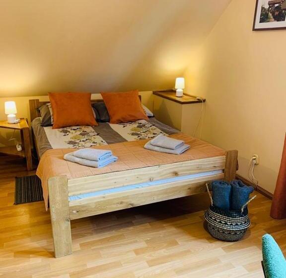 Номер Стандарт Трехместный, Ranczo W Dolinie