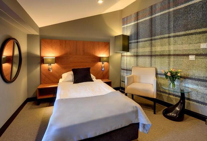 חדר סטנדרט יחיד, Restauracja Retro