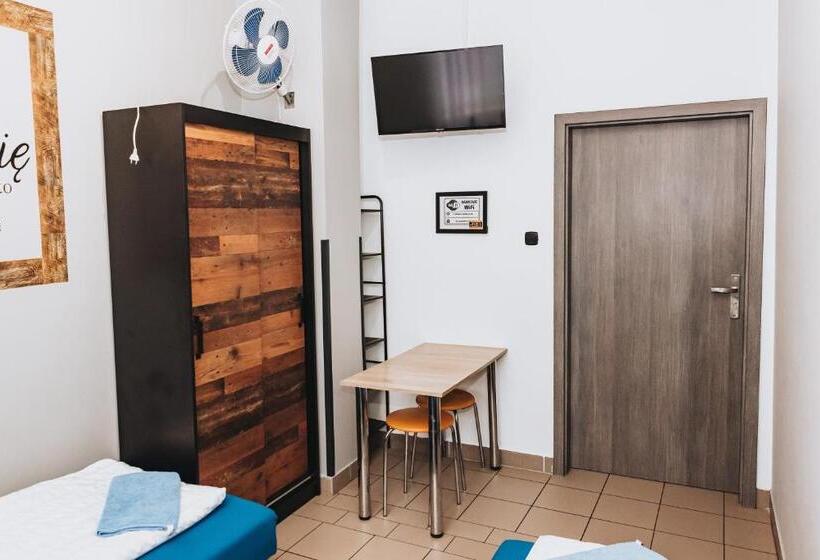 غرفة قياسية حمام مشترك, Noclegi Bielpon