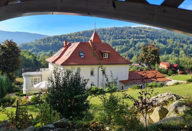 2 Bedrooms Apartment Mountain View, Pałacyk Szklarska
