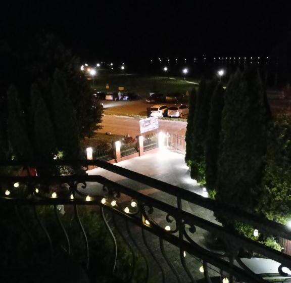 Номер Стандарт с Балконом, Pokoje Hotelowe Nad Zalewem
