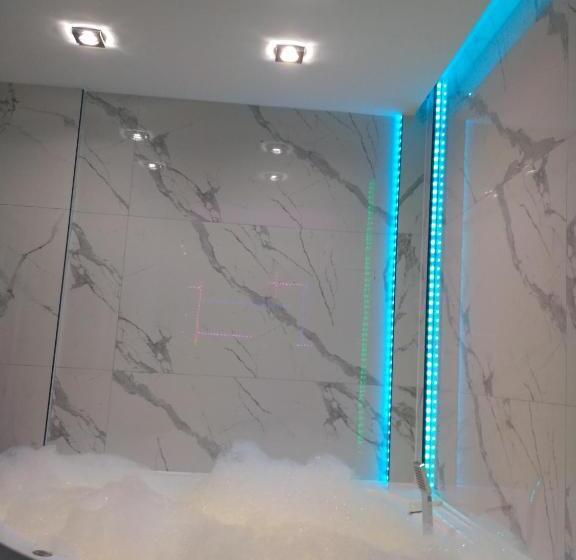 غرفة قياسية مزوَّدة بجاكوزي, Pokoje Hotelowe Nad Zalewem