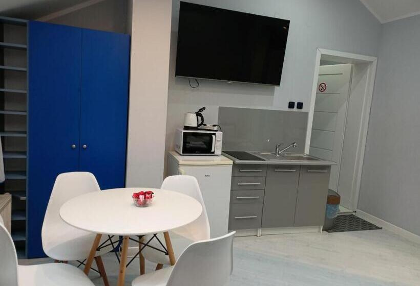 غرفة عائلية, Pokoje Hotelowe Nad Zalewem