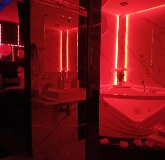 غرفة قياسية مزوَّدة بجاكوزي, Pokoje Hotelowe Nad Zalewem