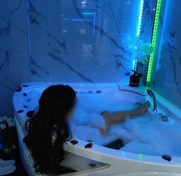 غرفة قياسية مزوَّدة بجاكوزي, Pokoje Hotelowe Nad Zalewem