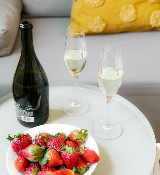 استودیو خانوادگی, Wypocznij Apartamenty