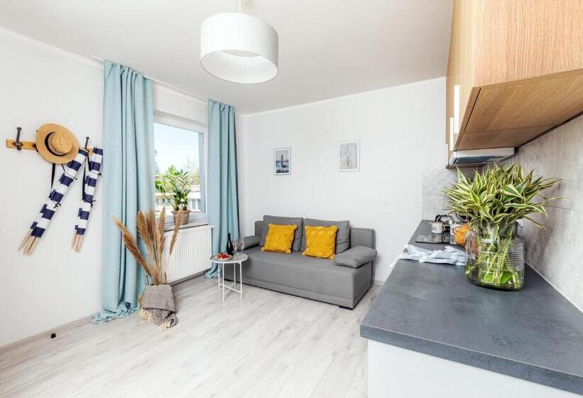 استودیو خانوادگی, Wypocznij Apartamenty