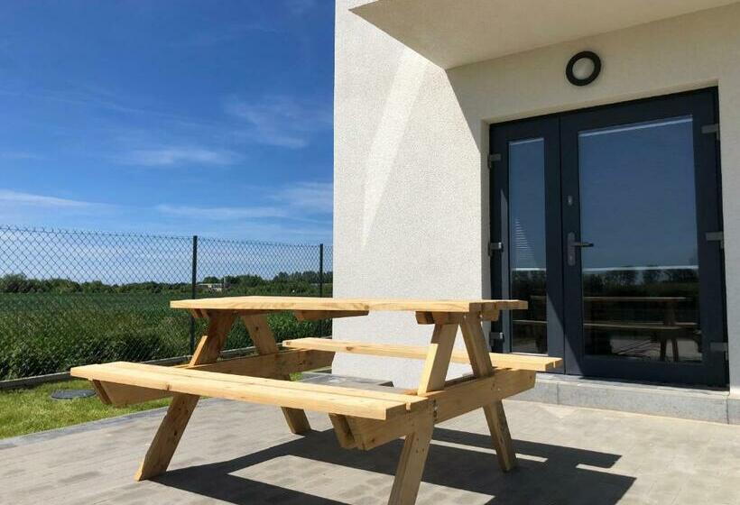 バルコニー付き1ベッドルームアパートメント, Sunsar