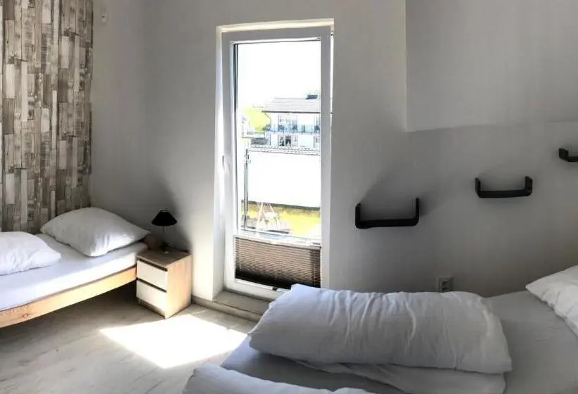 Huoneisto 1 Makuuhuone Parveke, Sunsar
