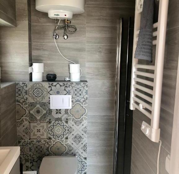 スタンダードルーム, Sunsar