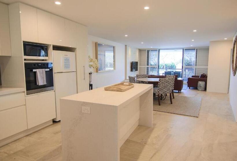 豪华两卧室公寓, Bay Royal Apartments