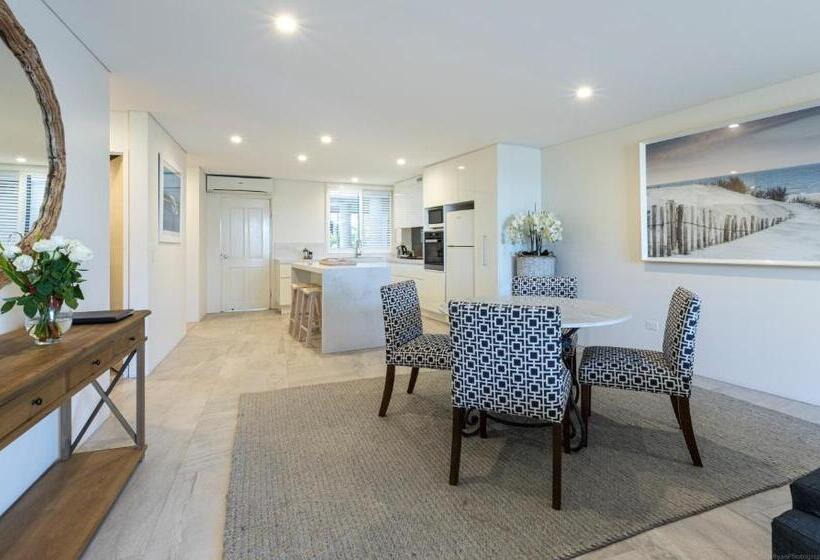 豪华两卧室公寓, Bay Royal Apartments