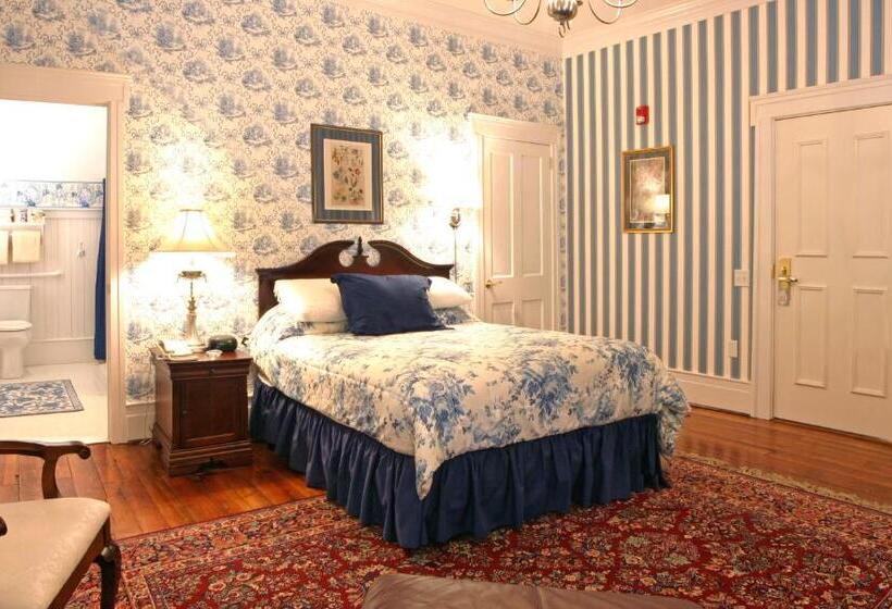 小型套房, Birdinhand Village Inn & Suites