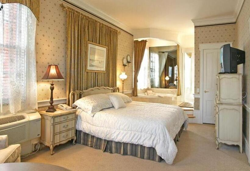 带大床的套房, Birdinhand Village Inn & Suites