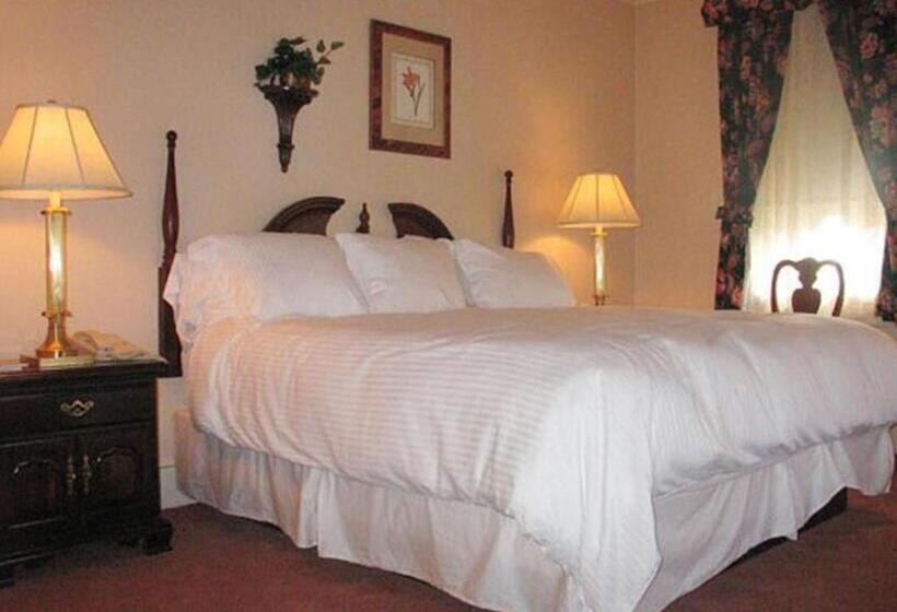 小型套房, Birdinhand Village Inn & Suites