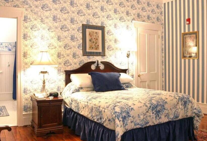 小型套房, Birdinhand Village Inn & Suites