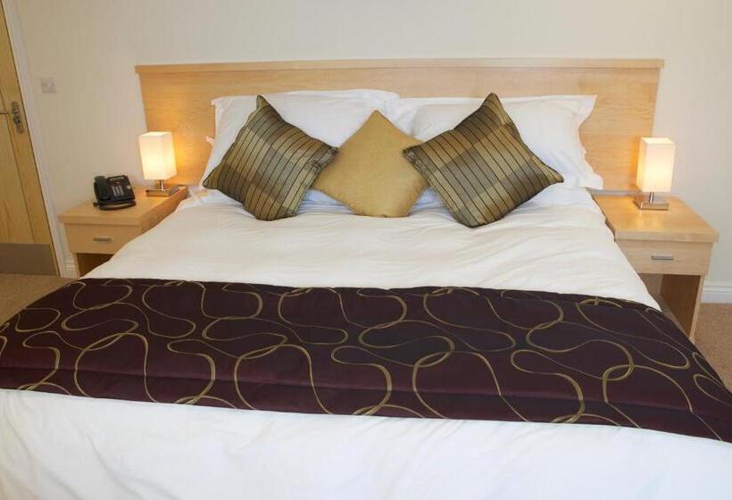 חדר משפחתי, Springfields