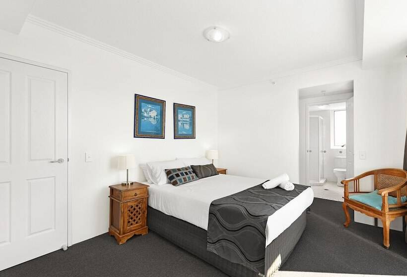 Апартаменты 3 Спальни, Crystal Bay On The Broadwater