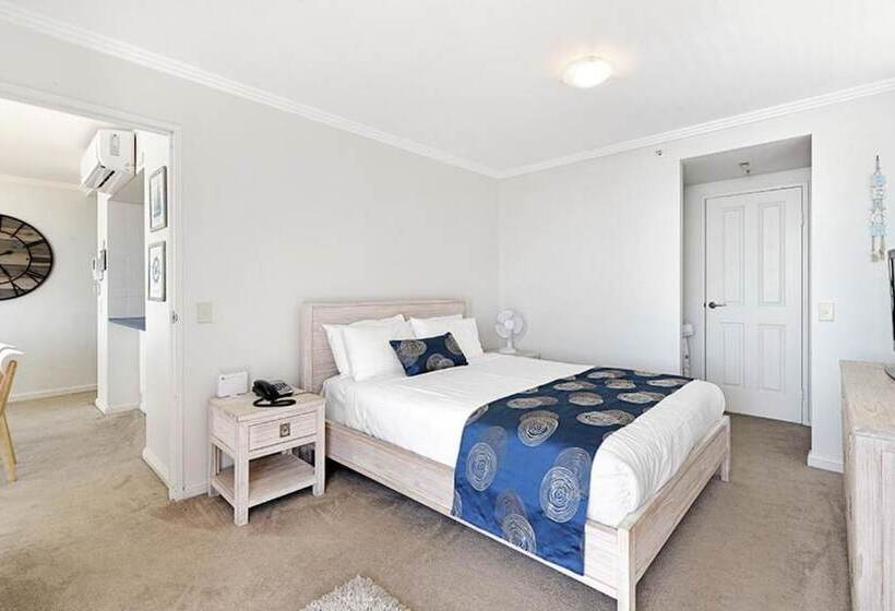 带3个卧室的豪华公寓, Crystal Bay On The Broadwater