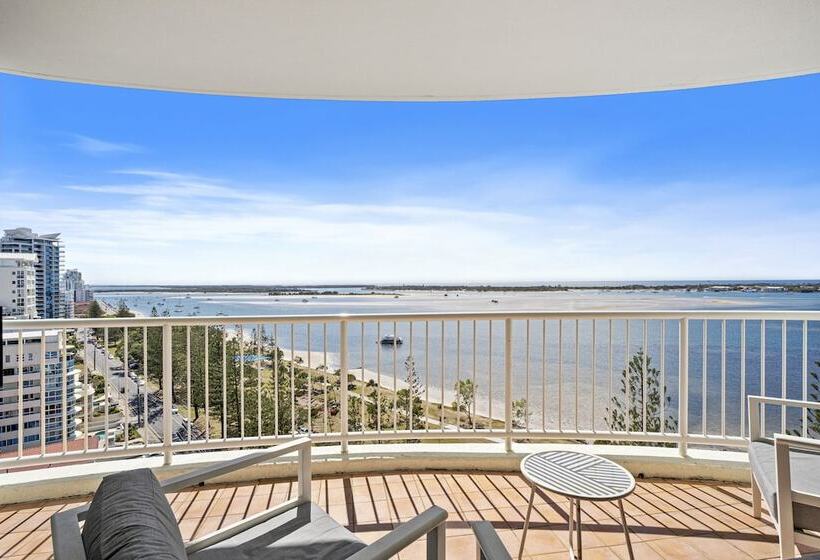 带3个卧室的豪华公寓, Crystal Bay On The Broadwater