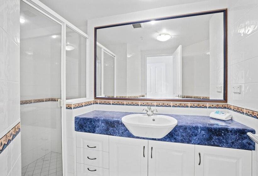 Апартаменты Deluxe 3 Спальни, Crystal Bay On The Broadwater