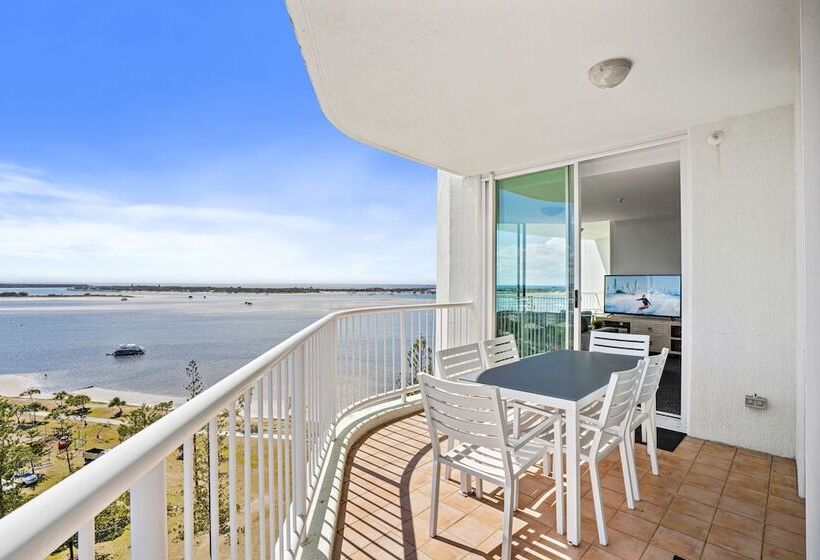 带3个卧室的豪华公寓, Crystal Bay On The Broadwater