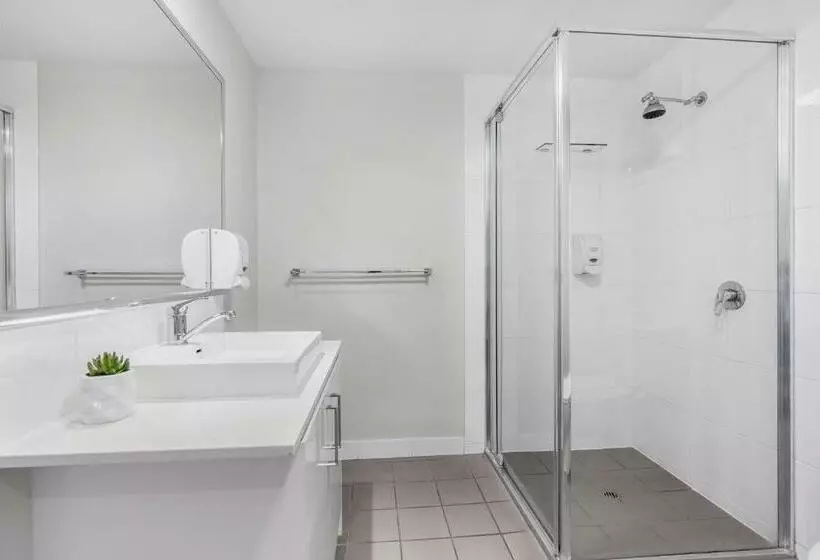 キングサイドベッドのスタンダードワンルーム, Essence Apartments Chermside