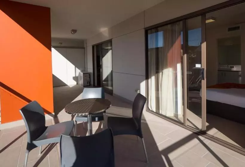 キングサイドベッドのスタンダードワンルーム, Essence Apartments Chermside
