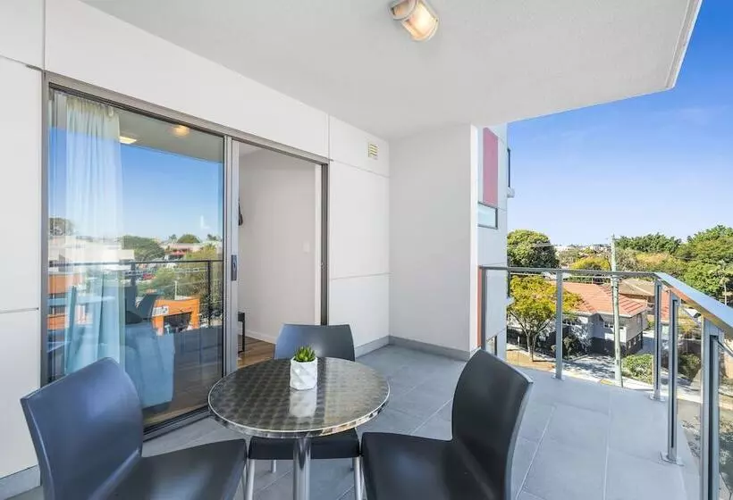 2ベッドルームアパートメント, Essence Apartments Chermside