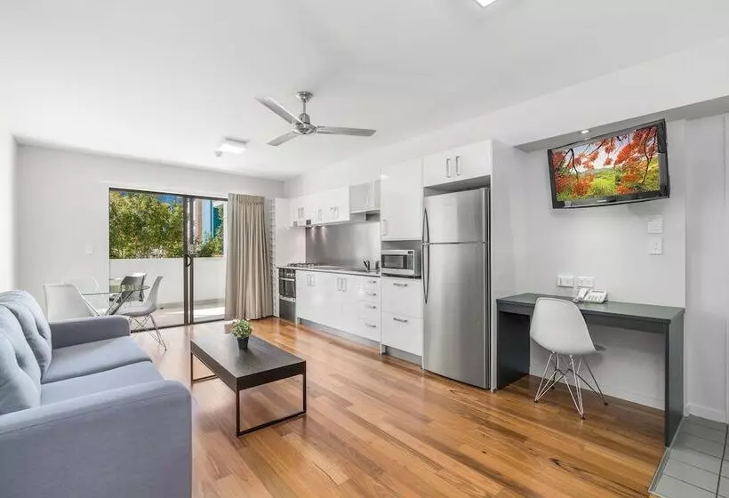スイート, Essence Apartments Chermside