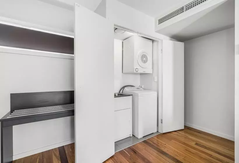 スイート, Essence Apartments Chermside