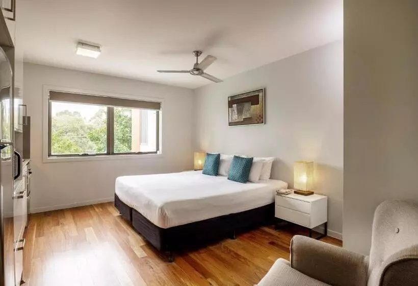 キングサイドベッドのスタンダードワンルーム, Essence Apartments Chermside