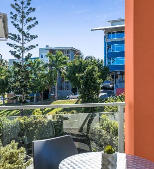 سوئیت 2 خوابه, Essence Apartments Chermside