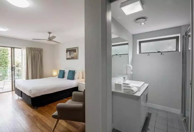 キングサイドベッドのスタンダードワンルーム, Essence Apartments Chermside