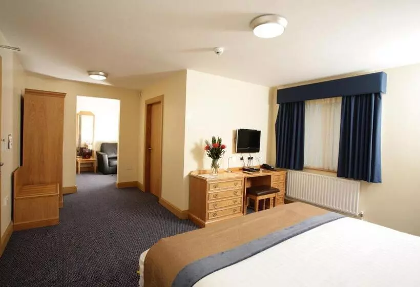 エクゼクティブスイート, Portrush Adelphi