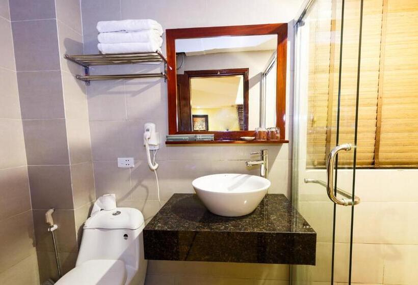 سوییت خانوادگی, Anise Sapa