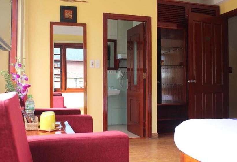 اتاق لوکس, Anise Sapa