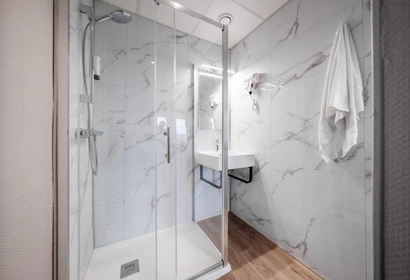 Номер Стандарт, Hôtel Du Parc