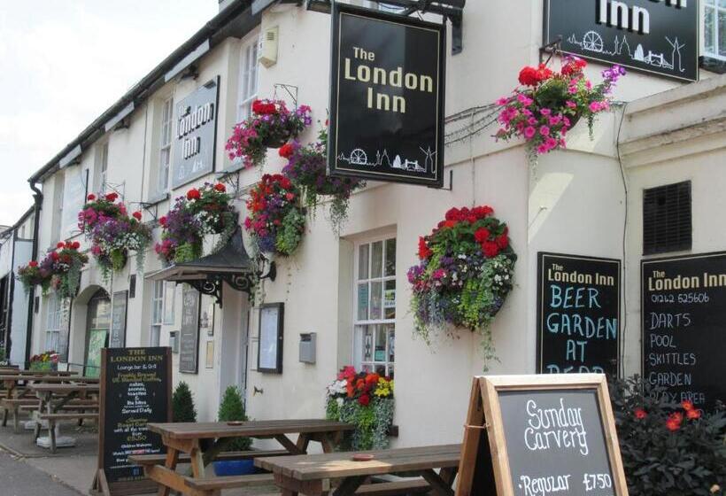 Номер Стандарт Трехместный, The London Inn