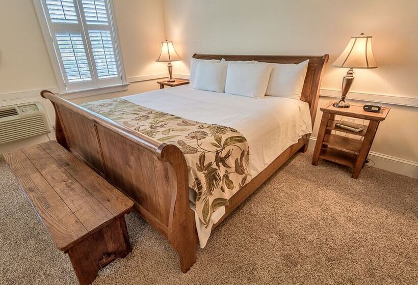 标准间, Selinsgrove Inn