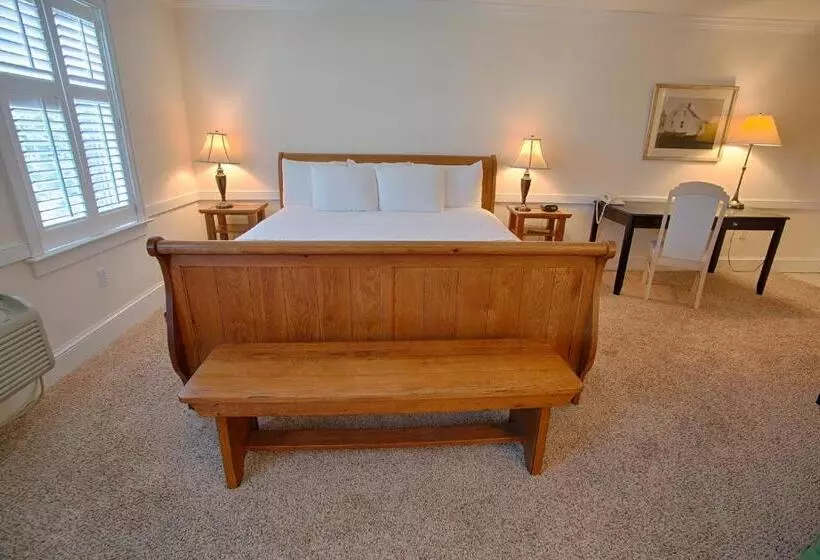 身障者適用キングサイズベッドルーム, Selinsgrove Inn