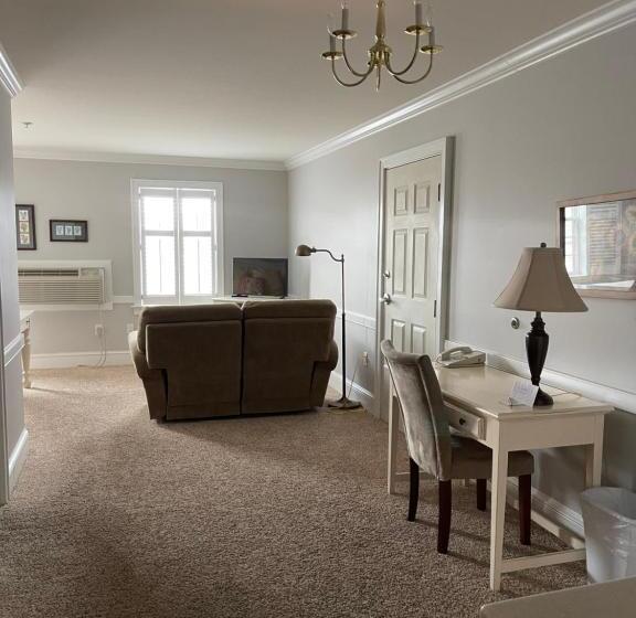 标准间, Selinsgrove Inn