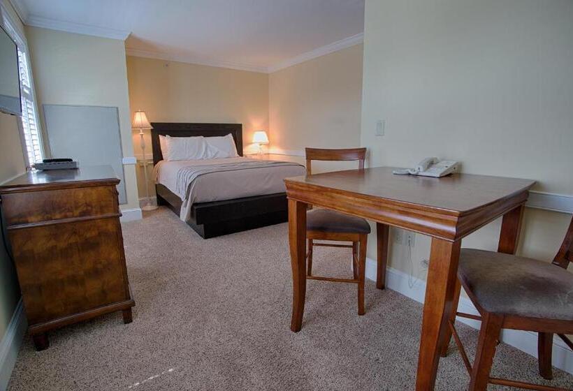 标准间, Selinsgrove Inn