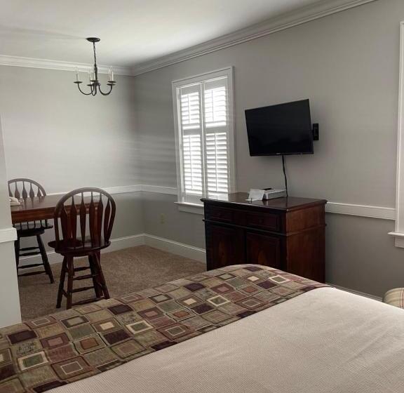 豪华房间, Selinsgrove Inn