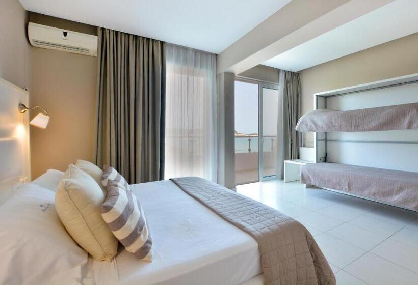 4인용 스탠다드 룸, Sidari Beach