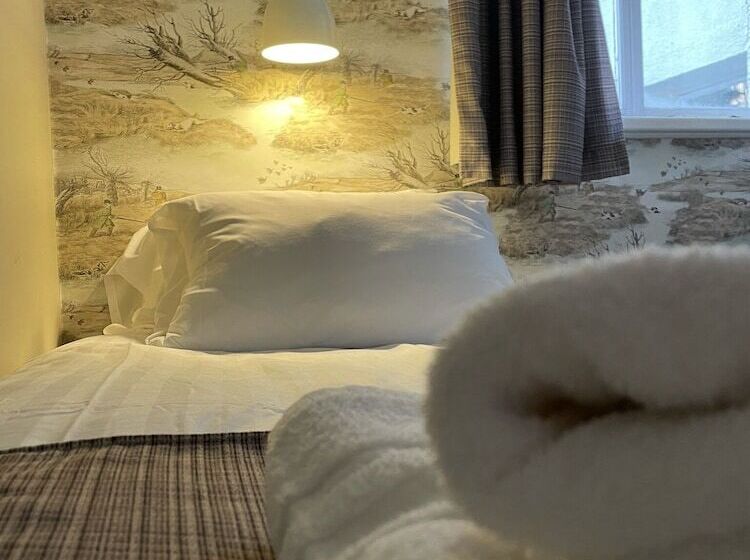 スタンダードシングルルーム, The Bridge Inn